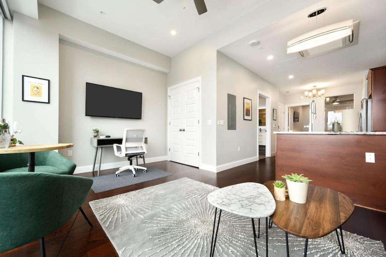 Hostwise Stays - The Washington At Chatham - Free Parking, Private Gym, Skyline Views! Pittsburgh Buitenkant foto