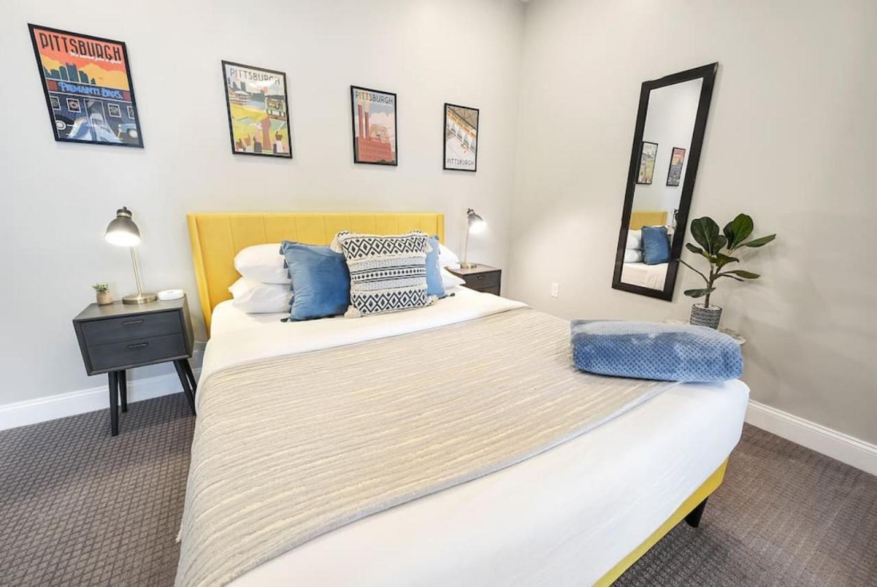 Hostwise Stays - The Washington At Chatham - Free Parking, Private Gym, Skyline Views! Pittsburgh Buitenkant foto