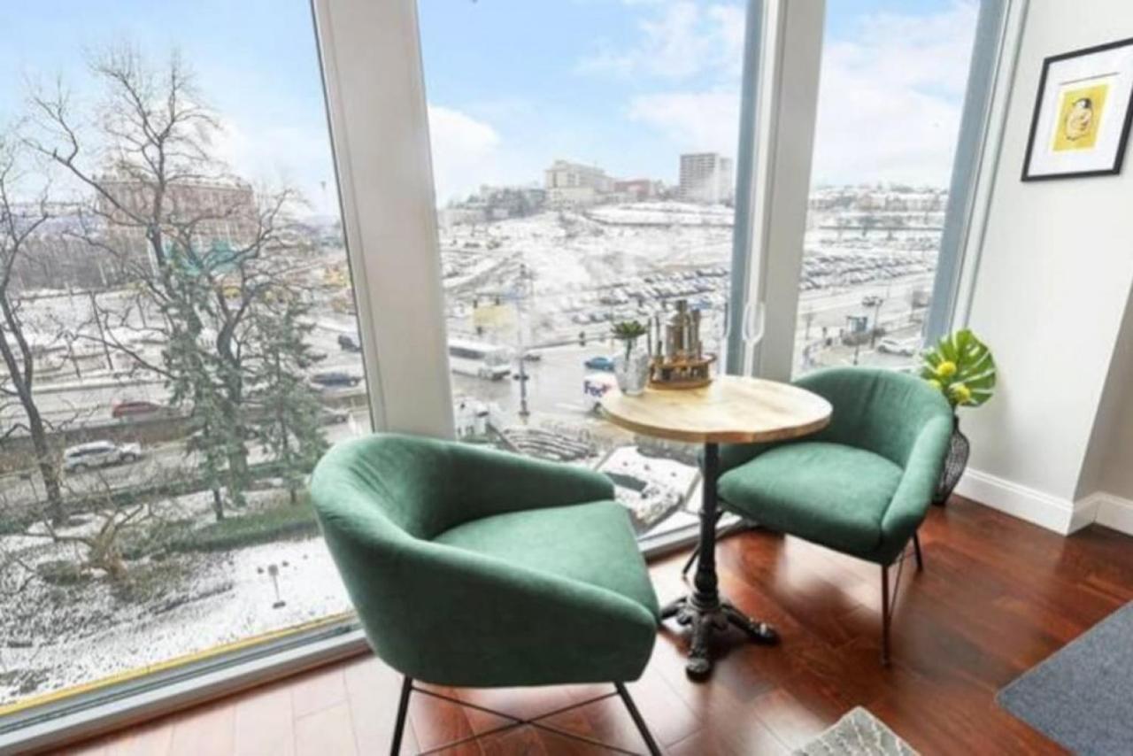 Hostwise Stays - The Washington At Chatham - Free Parking, Private Gym, Skyline Views! Pittsburgh Buitenkant foto